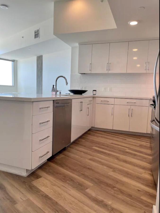Luxury Designer Suite With Rooftop Pool, Gym San Diego Exterior photo